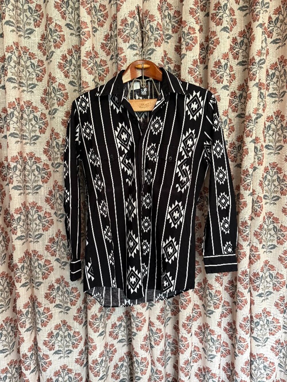 Men's Karman Button Down Shirt Medium